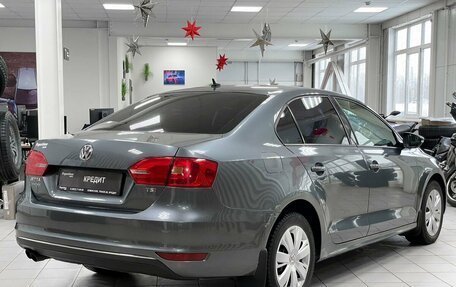 Volkswagen Jetta VI, 2011 год, 1 040 000 рублей, 7 фотография