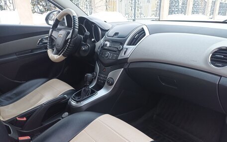 Chevrolet Cruze II, 2014 год, 825 000 рублей, 9 фотография