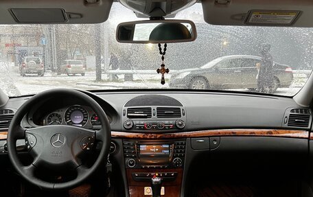 Mercedes-Benz E-Класс, 2003 год, 1 150 000 рублей, 9 фотография