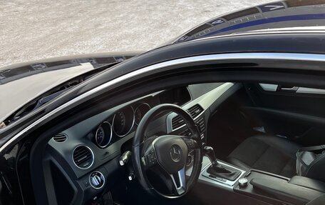 Mercedes-Benz C-Класс, 2013 год, 1 950 000 рублей, 5 фотография