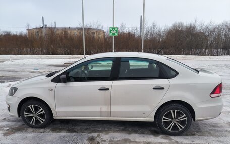 Volkswagen Polo VI (EU Market), 2015 год, 1 000 000 рублей, 9 фотография