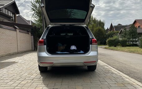 Volkswagen Passat B8 рестайлинг, 2018 год, 2 180 000 рублей, 20 фотография
