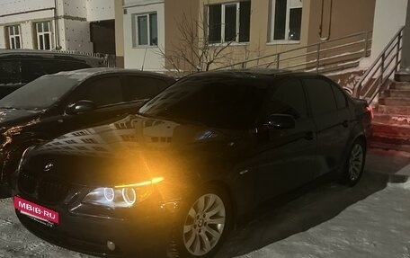 BMW 5 серия, 2004 год, 1 350 000 рублей, 2 фотография