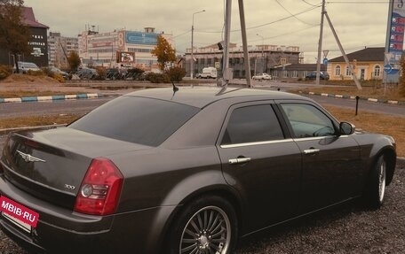 Chrysler 300C II, 2007 год, 1 300 000 рублей, 5 фотография
