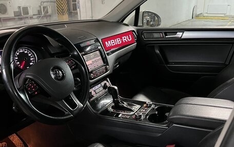 Volkswagen Touareg III, 2012 год, 2 495 000 рублей, 9 фотография