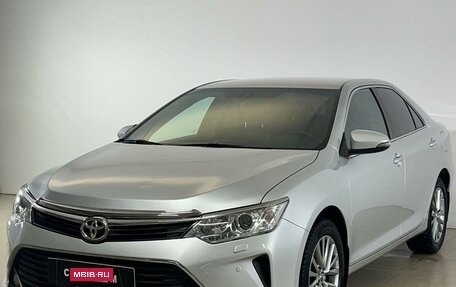 Toyota Camry, 2016 год, 1 985 000 рублей, 3 фотография