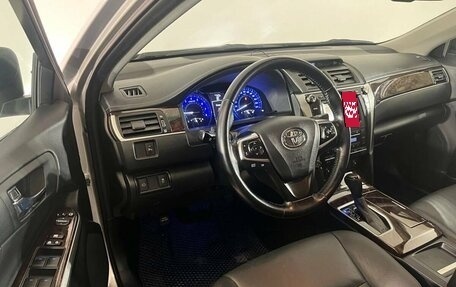 Toyota Camry, 2016 год, 1 985 000 рублей, 9 фотография