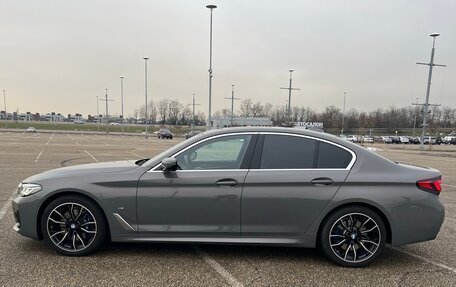 BMW 5 серия, 2020 год, 5 600 000 рублей, 4 фотография