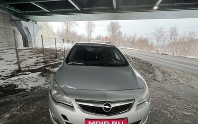 Opel Astra J, 2012 год, 590 000 рублей, 1 фотография