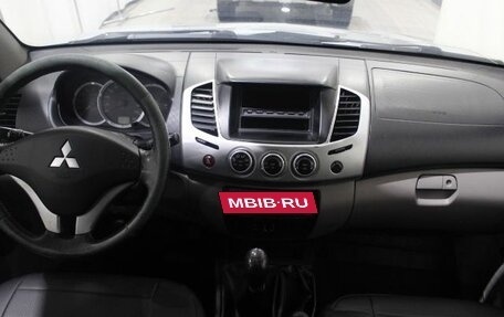 Mitsubishi L200 IV рестайлинг, 2012 год, 1 065 000 рублей, 14 фотография