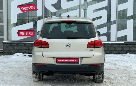 Volkswagen Tiguan I, 2015 год, 2 300 000 рублей, 4 фотография