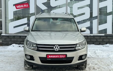 Volkswagen Tiguan I, 2015 год, 2 300 000 рублей, 3 фотография