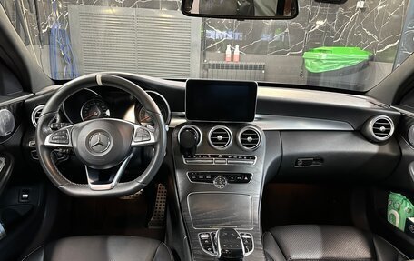Mercedes-Benz C-Класс, 2017 год, 3 300 000 рублей, 6 фотография