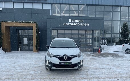 Renault Kaptur I рестайлинг, 2021 год, 1 750 000 рублей, 2 фотография