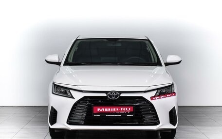 Toyota Yaris XP150 рестайлинг, 2022 год, 2 420 000 рублей, 3 фотография