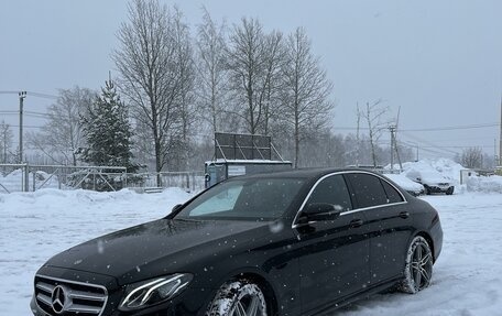 Mercedes-Benz E-Класс, 2018 год, 4 700 000 рублей, 4 фотография