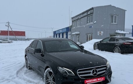 Mercedes-Benz E-Класс, 2018 год, 4 700 000 рублей, 3 фотография