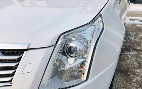 Cadillac SRX II рестайлинг, 2014 год, 2 000 000 рублей, 9 фотография