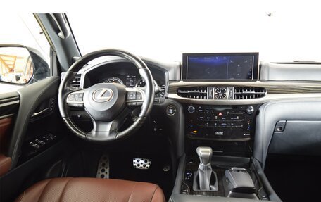Lexus LX III, 2021 год, 14 299 000 рублей, 17 фотография