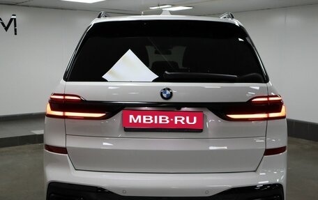 BMW X7, 2023 год, 17 800 000 рублей, 4 фотография
