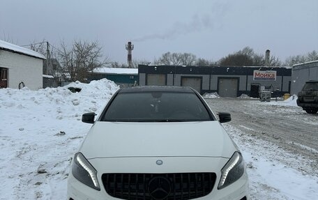 Mercedes-Benz A-Класс, 2013 год, 1 900 000 рублей, 2 фотография