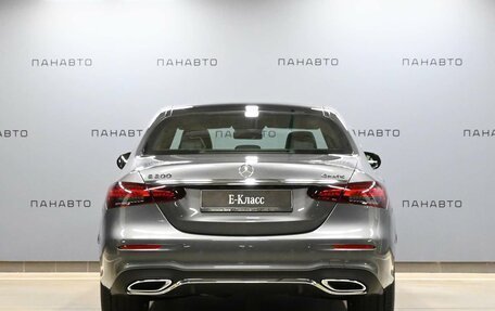 Mercedes-Benz E-Класс, 2022 год, 7 900 000 рублей, 4 фотография