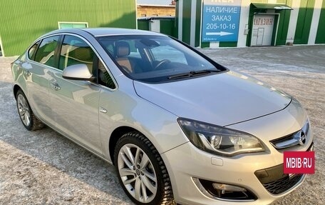 Opel Astra J, 2014 год, 1 579 000 рублей, 22 фотография