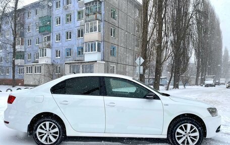 Volkswagen Jetta VI, 2013 год, 847 000 рублей, 8 фотография