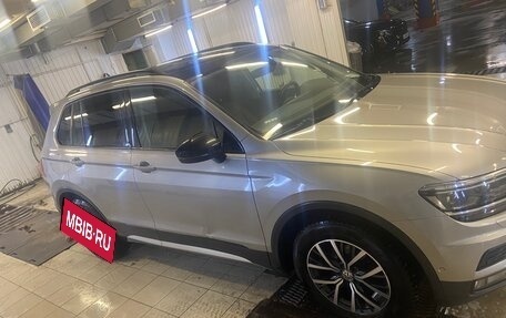 Volkswagen Tiguan II, 2019 год, 2 850 000 рублей, 4 фотография