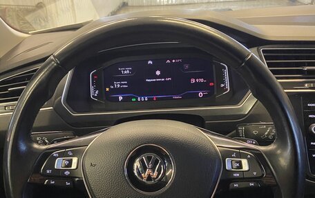 Volkswagen Tiguan II, 2019 год, 2 850 000 рублей, 11 фотография