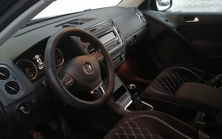 Volkswagen Tiguan I, 2013 год, 1 400 000 рублей, 5 фотография