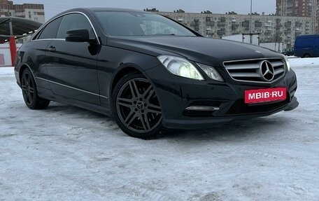 Mercedes-Benz E-Класс, 2012 год, 2 050 000 рублей, 3 фотография