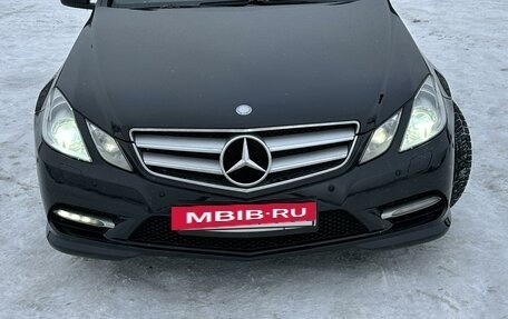 Mercedes-Benz E-Класс, 2012 год, 2 050 000 рублей, 2 фотография
