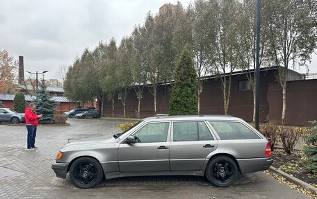 Mercedes-Benz E-Класс, 1993 год, 2 250 000 рублей, 4 фотография