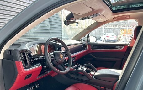 Porsche Cayenne III, 2023 год, 28 499 000 рублей, 13 фотография