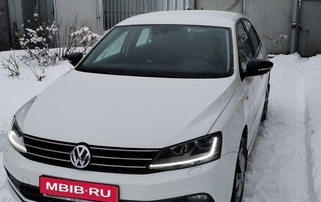 Volkswagen Jetta VI, 2018 год, 1 700 000 рублей, 1 фотография