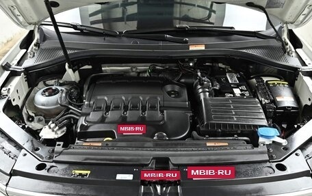 Volkswagen Tiguan II, 2020 год, 2 320 000 рублей, 5 фотография