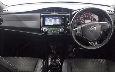 Toyota Corolla, 2015 год, 1 750 000 рублей, 6 фотография