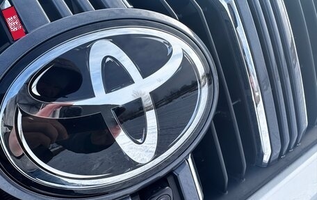 Toyota Land Cruiser Prado 150 рестайлинг 2, 2023 год, 6 950 000 рублей, 14 фотография