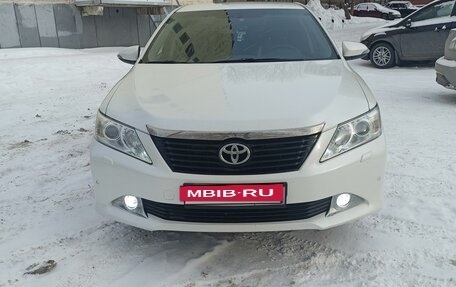 Toyota Camry, 2014 год, 1 950 000 рублей, 2 фотография