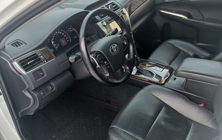 Toyota Camry, 2014 год, 1 950 000 рублей, 11 фотография