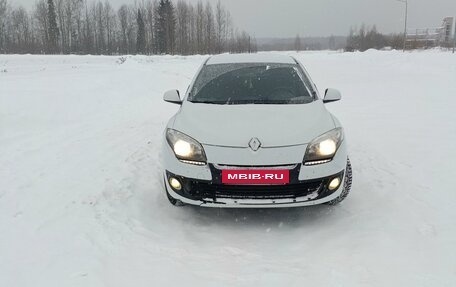 Renault Megane III, 2013 год, 750 000 рублей, 3 фотография
