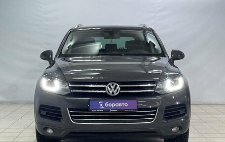 Volkswagen Touareg III, 2012 год, 2 949 000 рублей, 3 фотография
