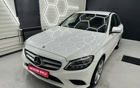Mercedes-Benz C-Класс, 2018 год, 3 550 000 рублей, 1 фотография