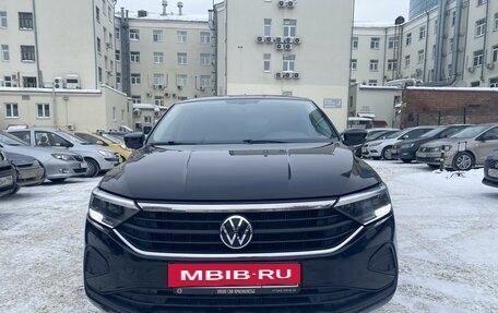 Volkswagen Polo VI (EU Market), 2020 год, 1 950 000 рублей, 2 фотография