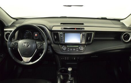 Toyota RAV4, 2016 год, 2 455 000 рублей, 14 фотография