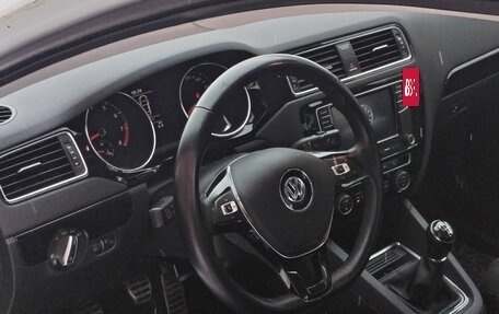 Volkswagen Jetta VI, 2018 год, 1 700 000 рублей, 5 фотография