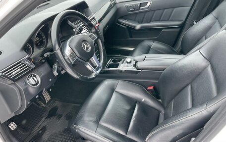 Mercedes-Benz E-Класс, 2012 год, 2 250 000 рублей, 8 фотография