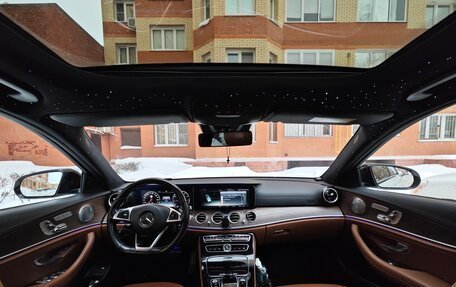 Mercedes-Benz E-Класс, 2016 год, 3 850 000 рублей, 8 фотография