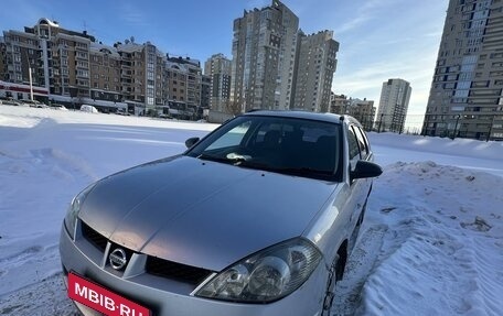 Nissan Wingroad III, 2001 год, 420 000 рублей, 2 фотография